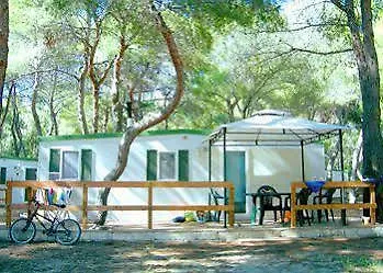 Camping 5 Stelle Villaggio Campeggio Cagnano Varano